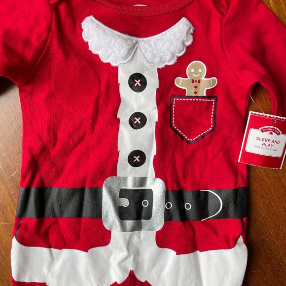 NEW One Piece Footie Santa Suit Sleeper 3-6 mo - Picture 4 of 7